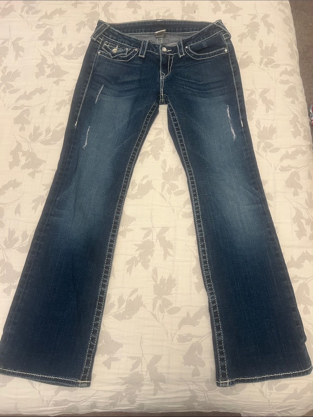 True Religion Women's Dark Blue Distressed Bootcut Jeans sz 30